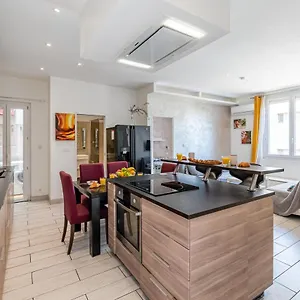 T3 Moderne Et Cosy Au Bord De Apartment